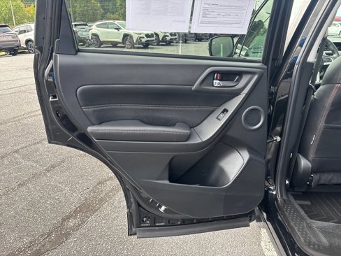 Used 2018 Subaru Forester 2.5i Touring w/ Popular Package #3B image 32