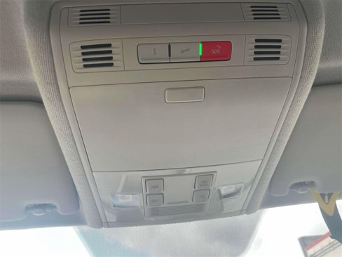 Certified 2022 Volkswagen Tiguan S image 30