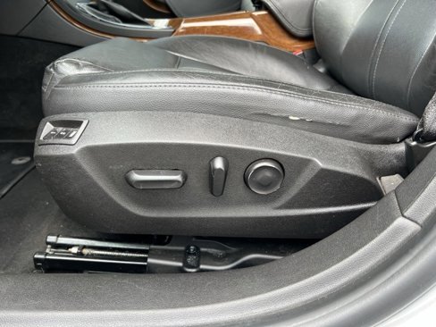 Used 2011 Saab 9-5 Turbo4 Premium image 11