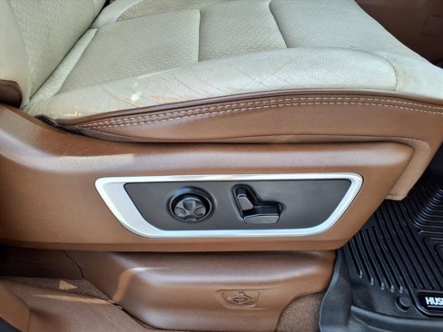 Used 2019 RAM 1500 Laramie image 14
