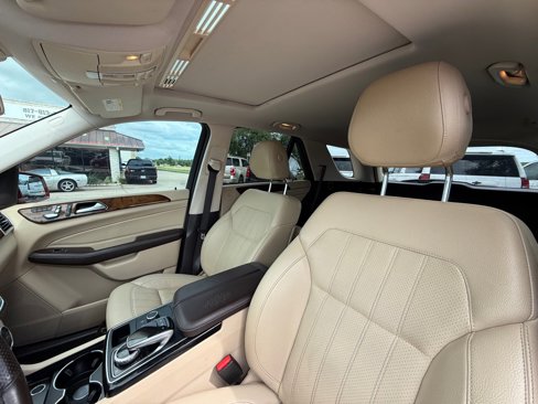 Used 2016 Mercedes-Benz GLE 350 w/ Parking Assist Package image 18