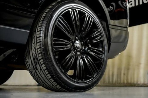 Used 2019 Land Rover Range Rover Supercharged image 57