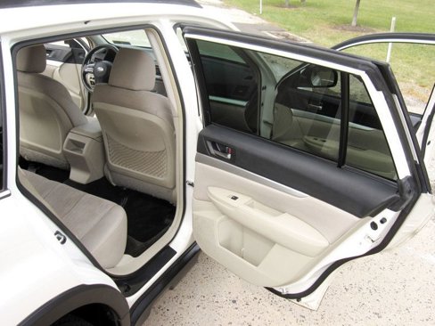 Used 2013 Subaru Outback 2.5i Premium w/ All-Weather Pkg image 25