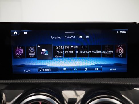 Used 2025 Mercedes-Benz CLA 250 image 27