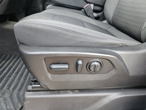 Used 2022 Chevrolet Silverado 1500 LT image 13