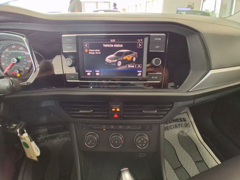 Used 2019 Volkswagen Jetta S w/ Driver Assistance Package image 17