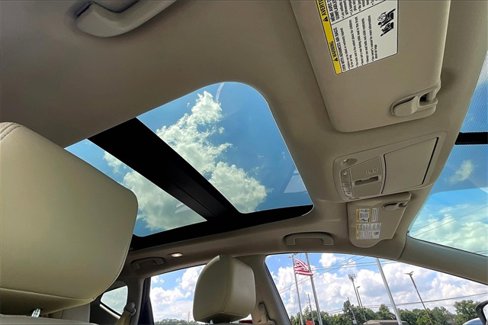 Used 2017 Nissan Murano Platinum image 22