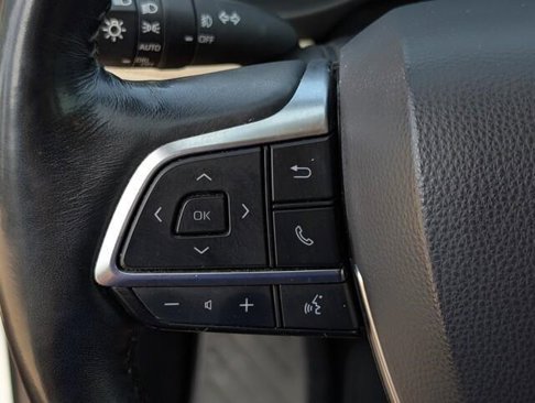 Used 2021 Toyota Highlander Platinum image 15