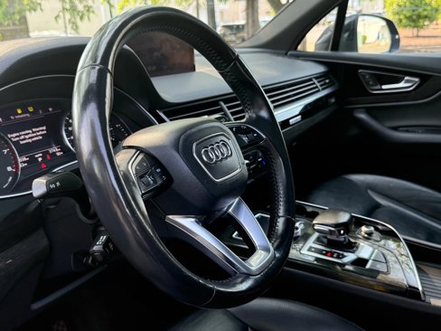 Used 2017 Audi Q7 2.0T Premium Plus w/ Premium Plus Package image 9