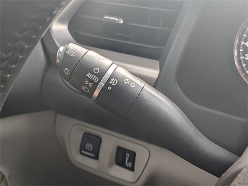 Used 2019 GMC Acadia Denali image 29