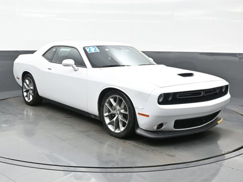 Used 2022 Dodge Challenger GT image 8