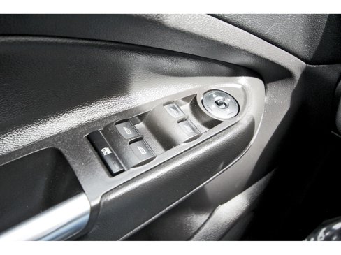 Used 2016 Ford Escape SE image 18