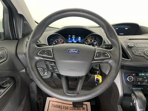 Used 2018 Ford Escape SE image 13