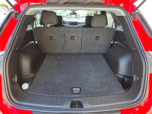 Used 2022 Chevrolet Blazer LT image 13
