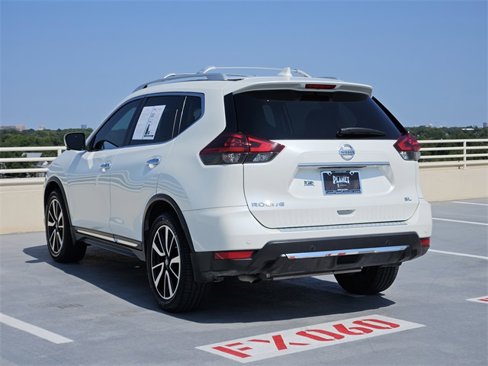 Used 2020 Nissan Rogue SL w/ Premium Package image 5