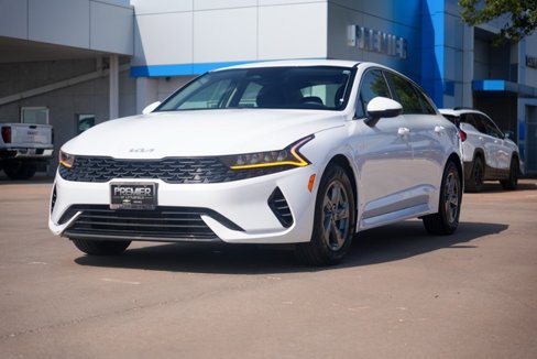 Used 2023 Kia K5 LXS image 8