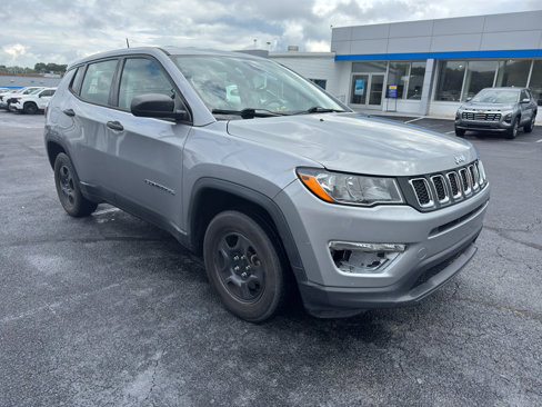 Used 2018 Jeep Compass Sport w/ Cold Weather Group image 2