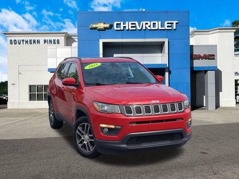Used 2018 Jeep Compass Latitude w/ Popular Equipment Group image 1
