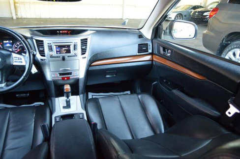 Used 2013 Subaru Outback 2.5i Limited w/ Moonroof Pkg image 50