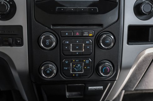 Used 2014 Ford F150 XLT w/ Equipment Group 302A Luxury image 28