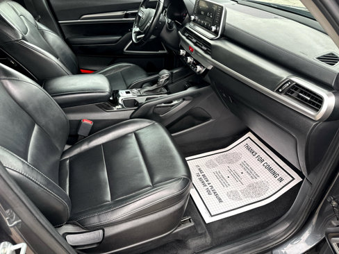 Used 2020 Kia Telluride LX image 19