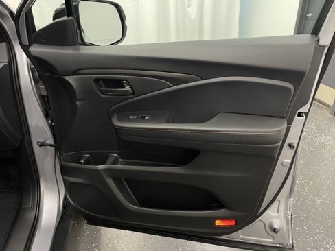 Used 2024 Honda Passport TrailSport image 7