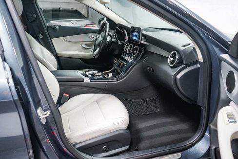 Used 2015 Mercedes-Benz C 300 Sedan image 19