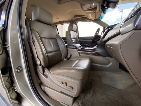 Used 2015 Chevrolet Suburban LT w/ Max Trailering Package image 30