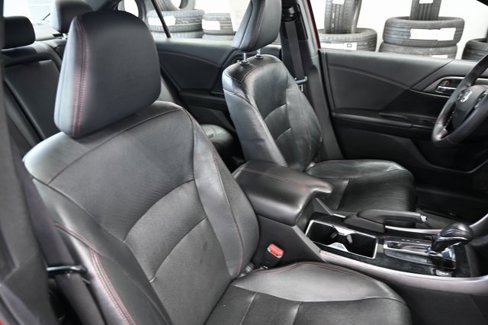 Used 2017 Honda Accord Sport Special Edition image 9