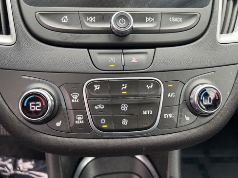 Certified 2022 Chevrolet Malibu LT image 15