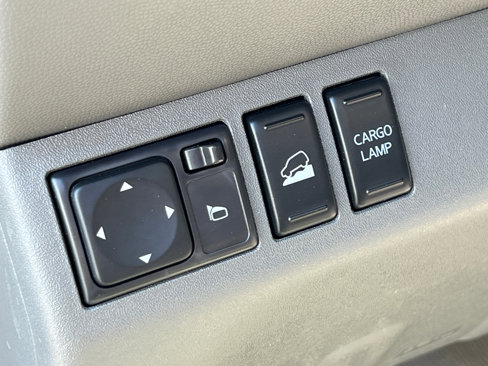 Used 2014 Nissan Frontier SV w/ SV Value Truck Package image 19