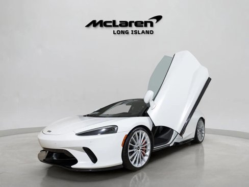 Used 2020 McLaren GT image 40