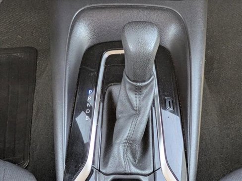 Used 2022 Toyota Corolla LE image 12