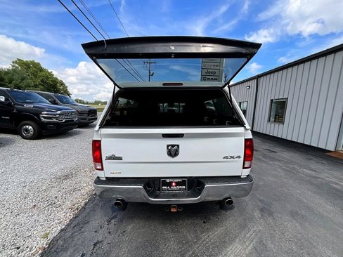 Used 2015 RAM 1500 SLT image 8