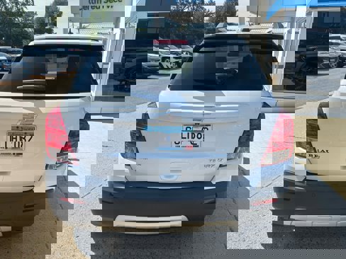 Used 2016 Chevrolet Trax LT w/ LT Convenience Package image 7