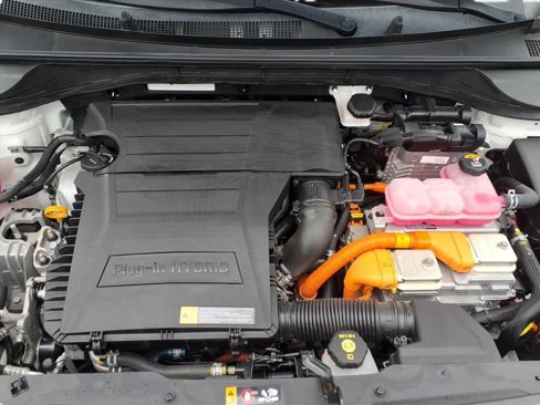 Used 2022 Kia Niro LXS image 27