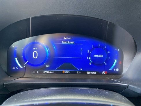 Certified 2022 Ford Escape Titanium image 17