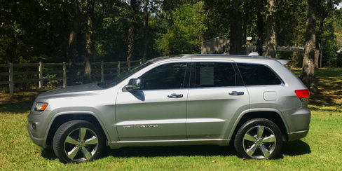 Used 2015 Jeep Grand Cherokee Overland image 3