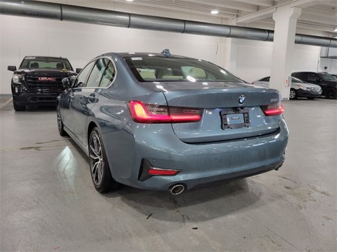 Certified 2021 BMW 330i Sedan w/ Convenience Package image 12