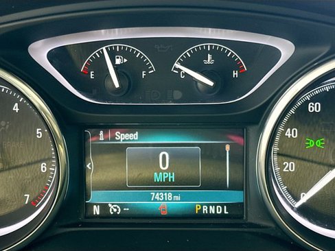 Used 2020 Buick Envision Essence image 13