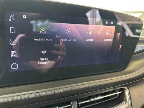 Used 2024 Buick Envista Preferred image 7