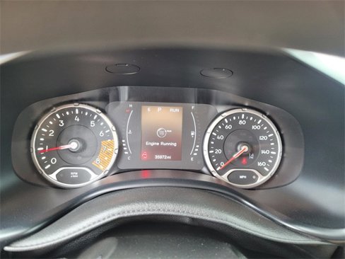 Used 2023 Jeep Renegade Latitude image 26