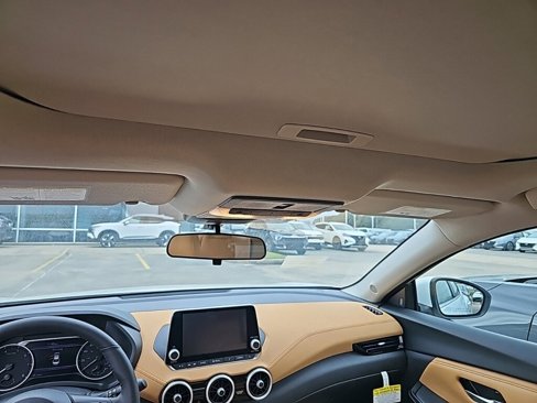 New 2025 Nissan Sentra SV w/ SV Premium Package image 5