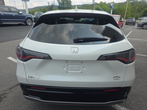 Used 2023 Honda HR-V EX-L image 6