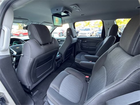 Used 2016 Chevrolet Traverse LT image 39