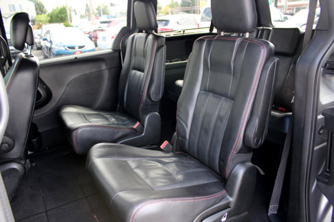 Used 2017 Dodge Grand Caravan GT image 10