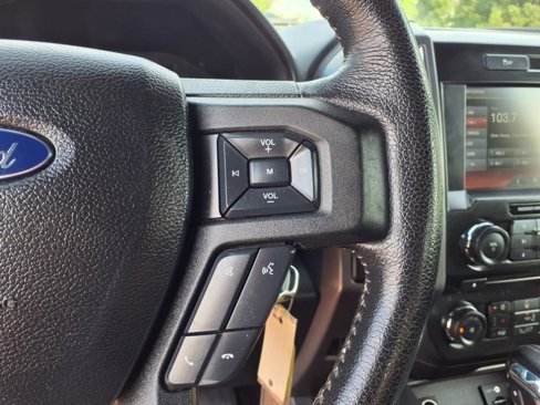 Used 2015 Ford F150 XLT w/ Equipment Group 302A Luxury image 13