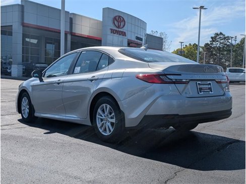 New 2026 Toyota Camry LE w/ Convenience Package image 5