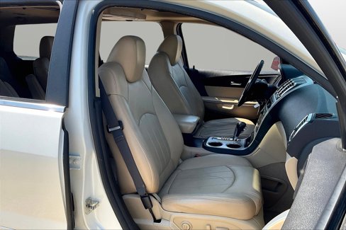 Used 2011 GMC Acadia SLT image 8