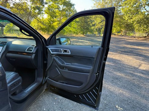 Used 2015 Ford Explorer Limited w/ Equipment Group 302A image 15